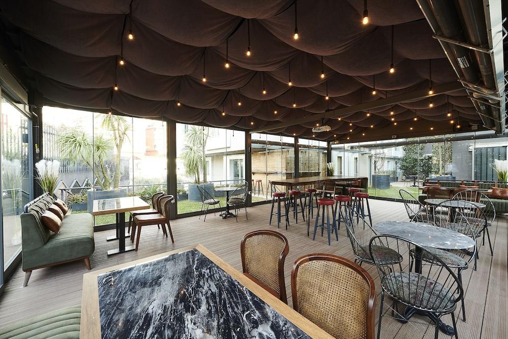 The City Suites Istanbul Exterior photo
